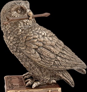 ugle-figur-bronzefinish-studentergave-visdom